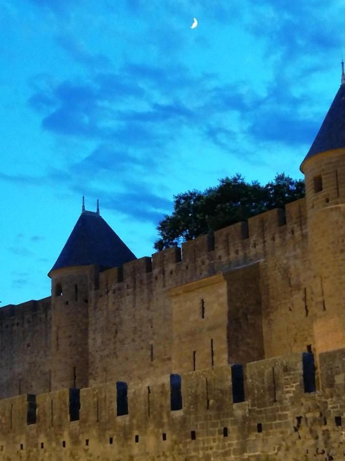 Ancienne Caserne Du Chateau Azille Zewnętrze zdjęcie